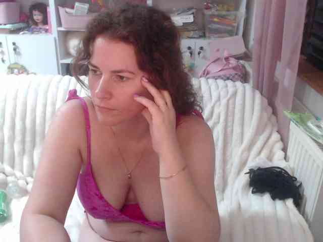DomSubFemme webcam