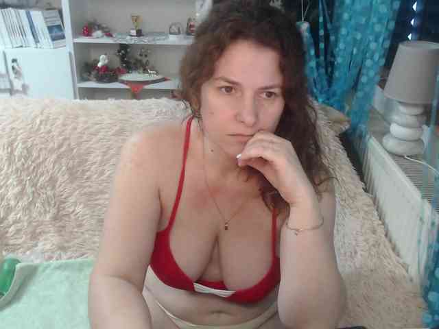 DomSubFemme webcam
