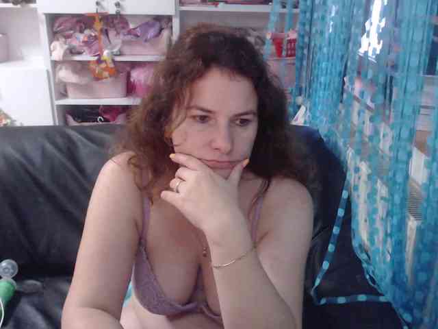 DomSubFemme webcam