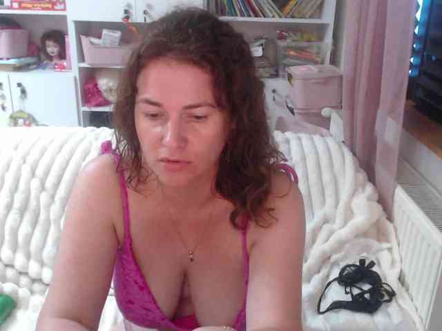 DomSubFemme webcam