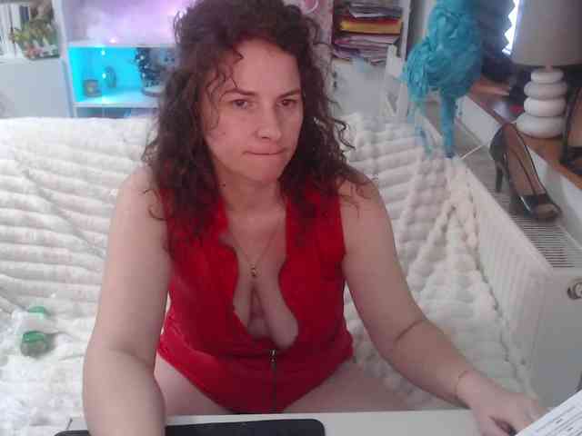 DomSubFemme webcam