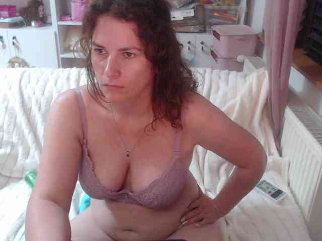 DomSubFemme webcam