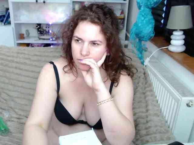 DomSubFemme webcam