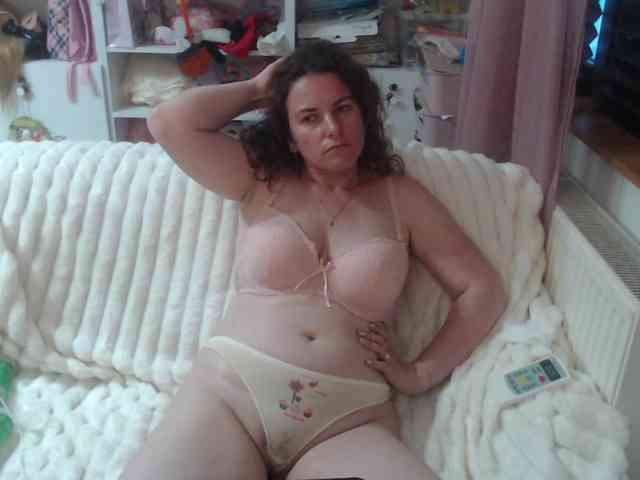 DomSubFemme webcam