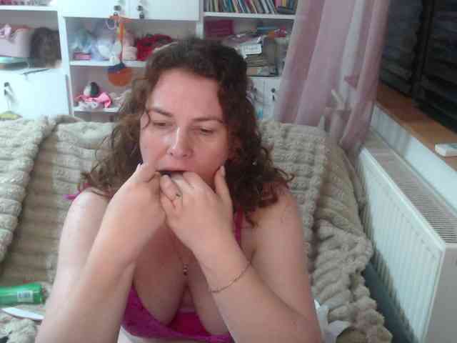 DomSubFemme webcam