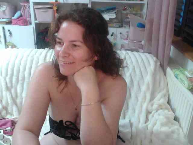 DomSubFemme webcam