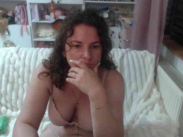 DomSubFemme webcam