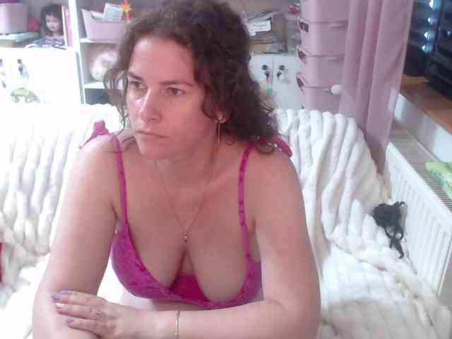 DomSubFemme webcam