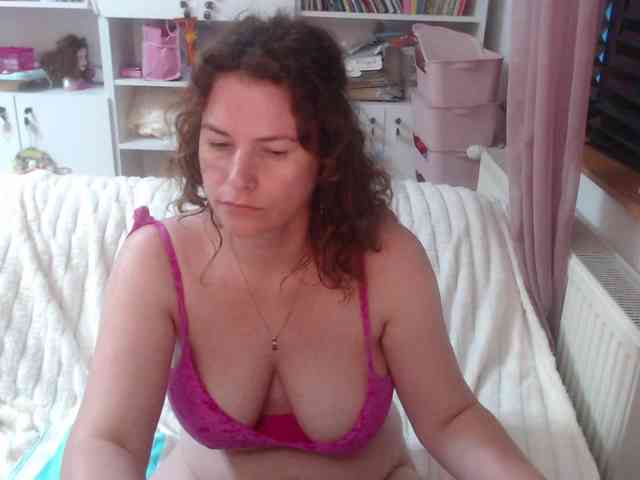 DomSubFemme webcam
