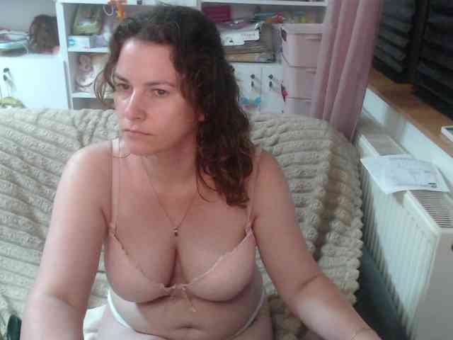 DomSubFemme webcam