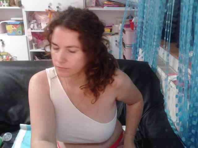 DomSubFemme webcam