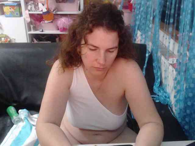 DomSubFemme webcam
