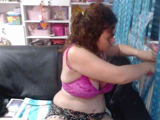 DomSubFemme webcam