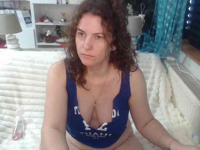DomSubFemme webcam