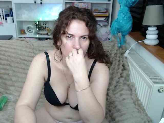DomSubFemme webcam