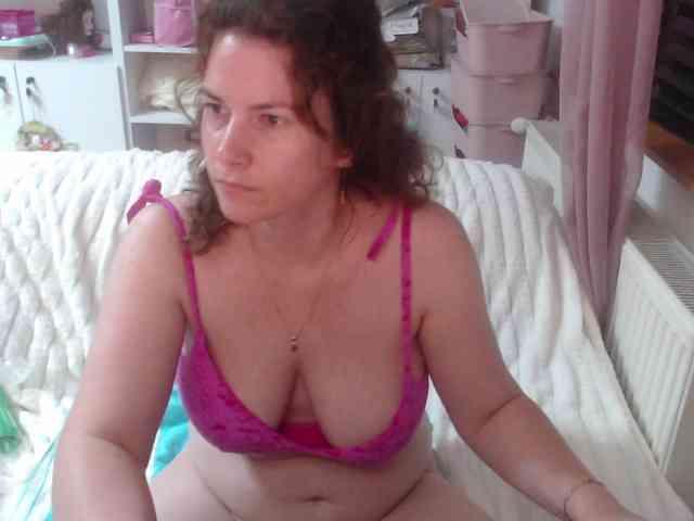 DomSubFemme webcam