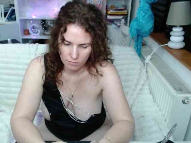 DomSubFemme webcam
