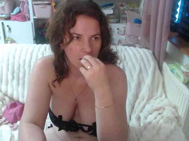 DomSubFemme webcam