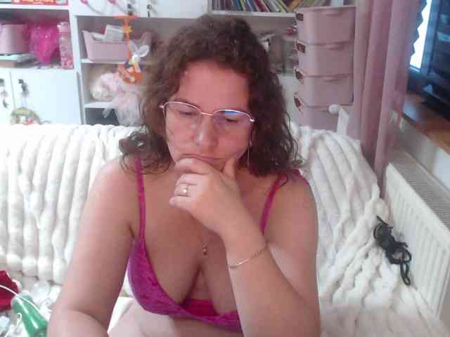 DomSubFemme webcam