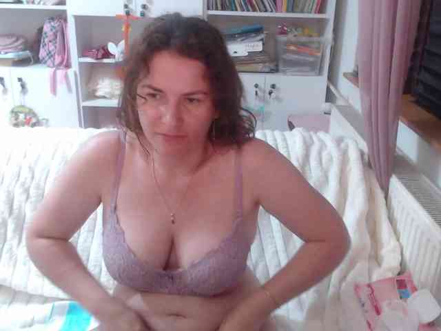 DomSubFemme webcam