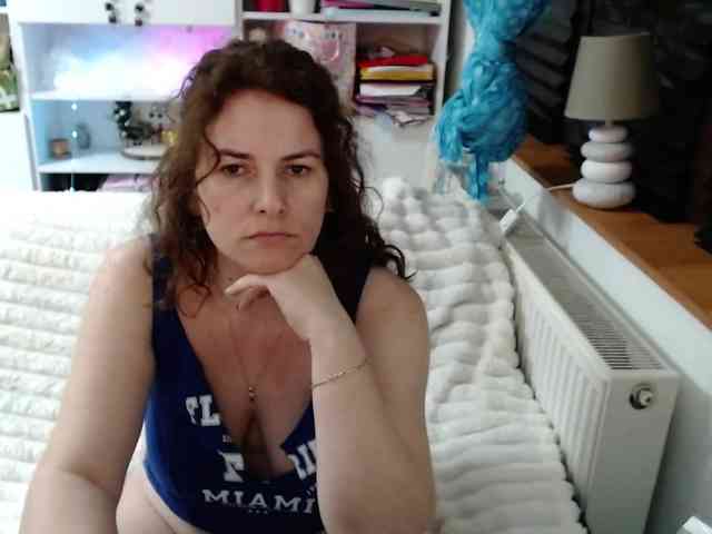 DomSubFemme webcam