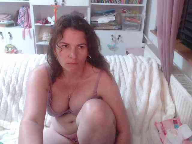 DomSubFemme webcam