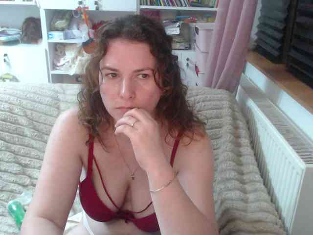 DomSubFemme webcam