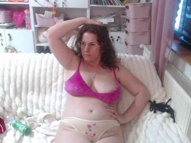 DomSubFemme webcam
