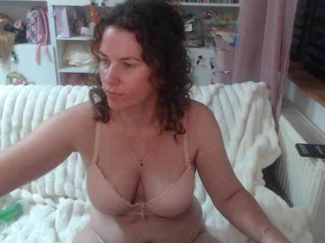 DomSubFemme webcam