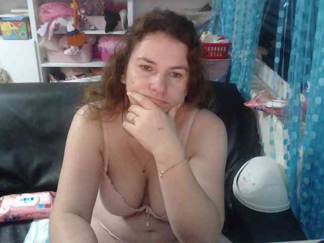 DomSubFemme webcam