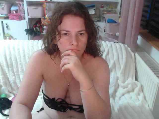DomSubFemme webcam