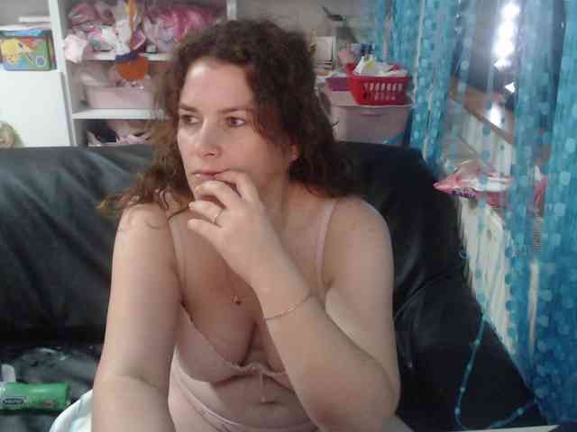 DomSubFemme webcam