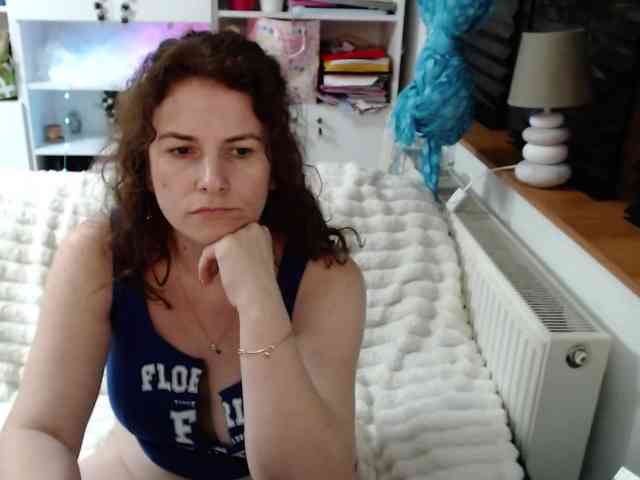 DomSubFemme webcam