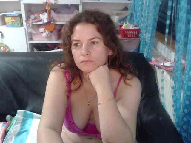 DomSubFemme webcam