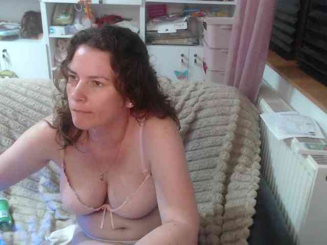 DomSubFemme webcam