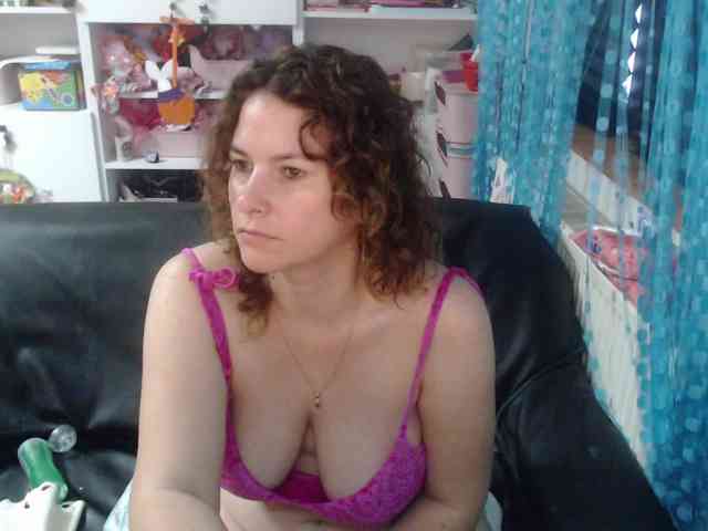 DomSubFemme webcam