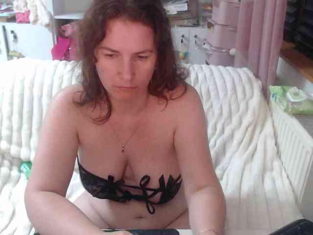 DomSubFemme webcam