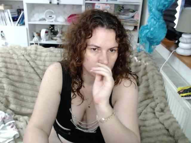 DomSubFemme webcam