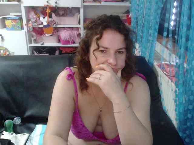 DomSubFemme webcam