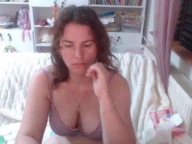 DomSubFemme webcam