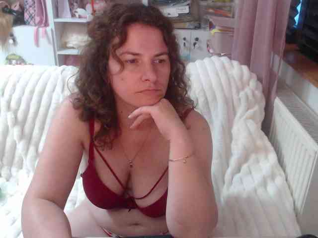 DomSubFemme webcam