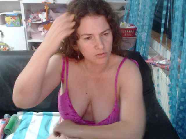 DomSubFemme webcam