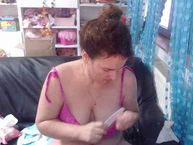 DomSubFemme webcam