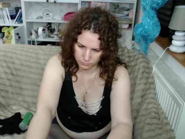 DomSubFemme webcam