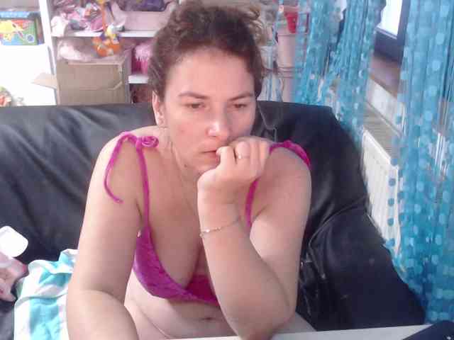 DomSubFemme webcam