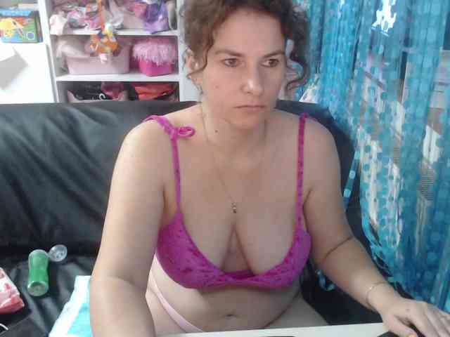 DomSubFemme webcam