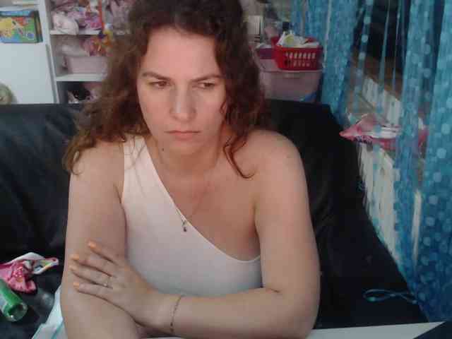 DomSubFemme webcam
