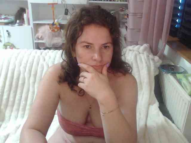 DomSubFemme webcam
