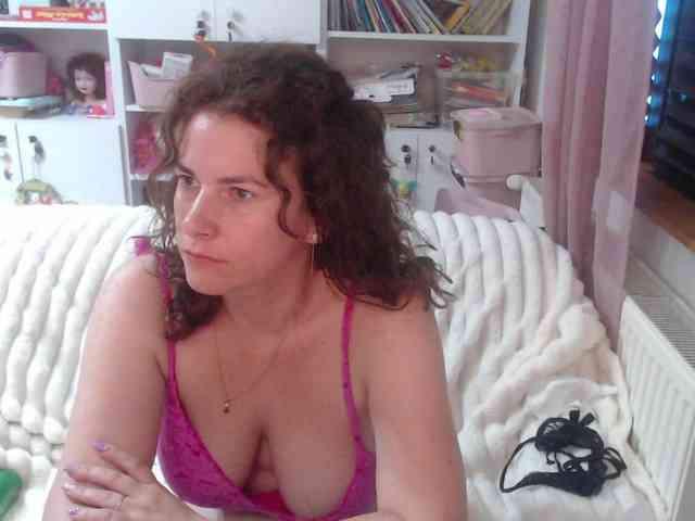 DomSubFemme webcam