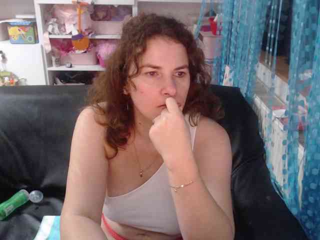 DomSubFemme webcam